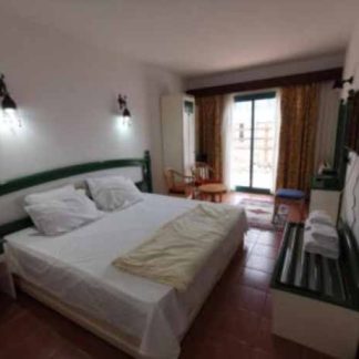 pilots single hotel room fly in Egypt 2022 Fai rally